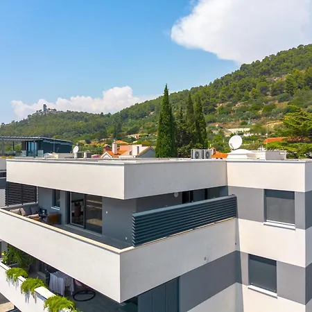 Stunning Kasuni In Apartman Split