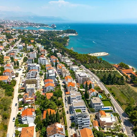 Stunning Kasuni In Apartman