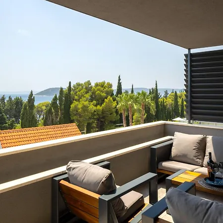 Stunning Kasuni In * Split