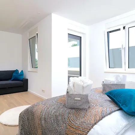 Apartman Stunning Kasuni In Split