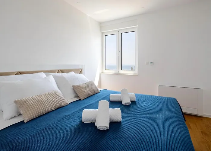 Stunning Kasuni In * Split