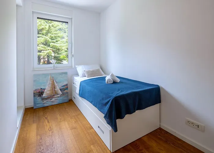 Apartman Stunning Kasuni In Split