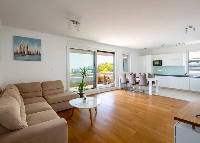 Stunning Kasuni In Appartement Split