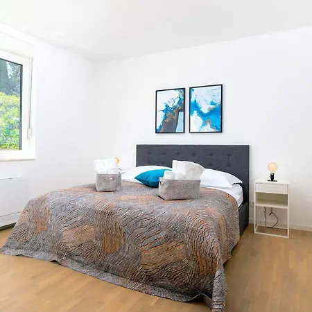 Apartment Stunning Kasuni In *