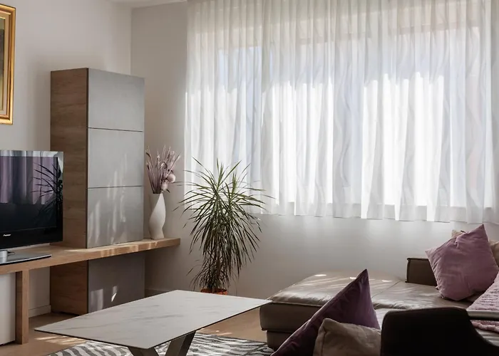 Stunning Kasuni In Spalato